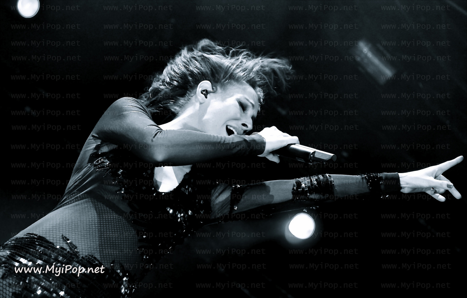 15025262815_5302a7f109_h