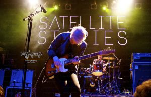 16326937543_4db068cecf_z