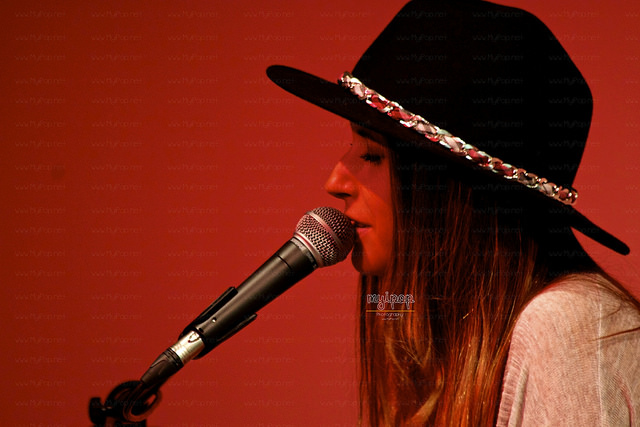 18992376059_979c608fb6_z