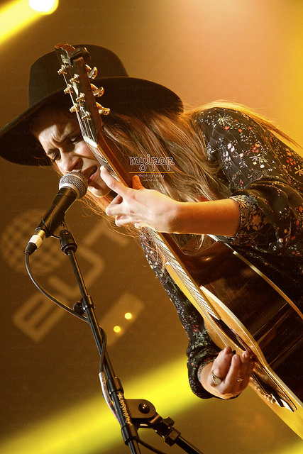 22015354240_136a510617_z