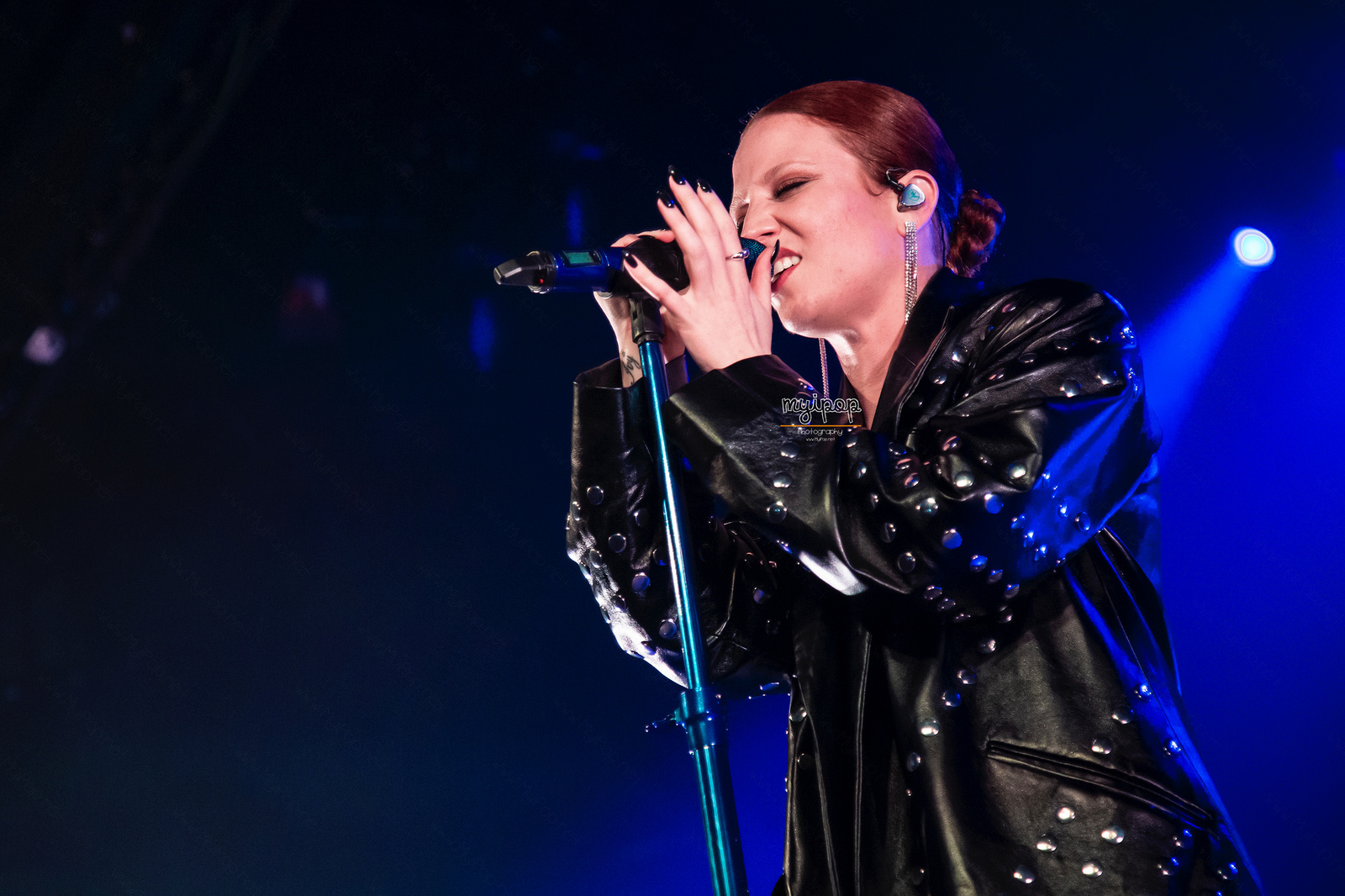 JESS GLYNNE 8.jpg