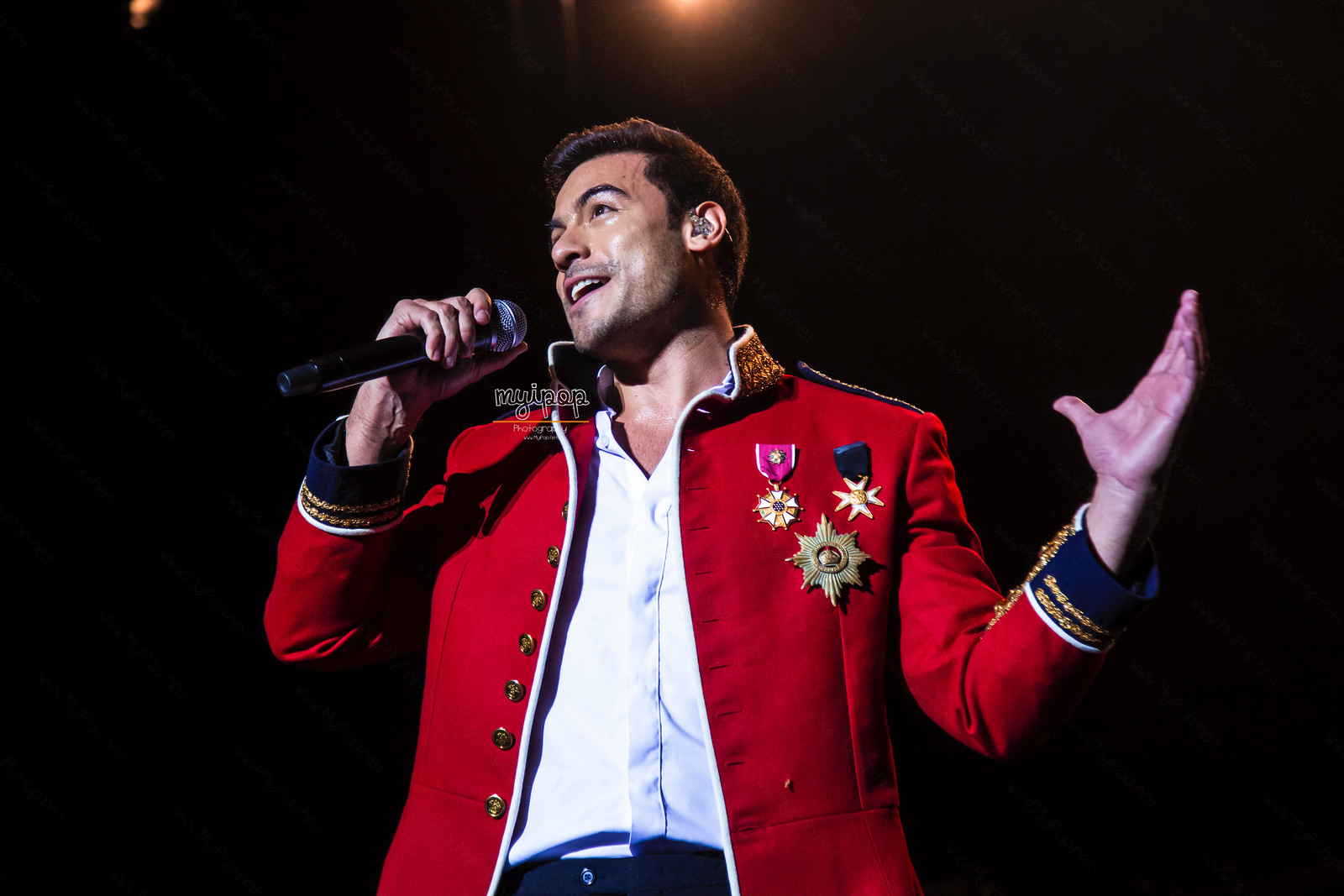 CARLOS RIVERA 10.jpg