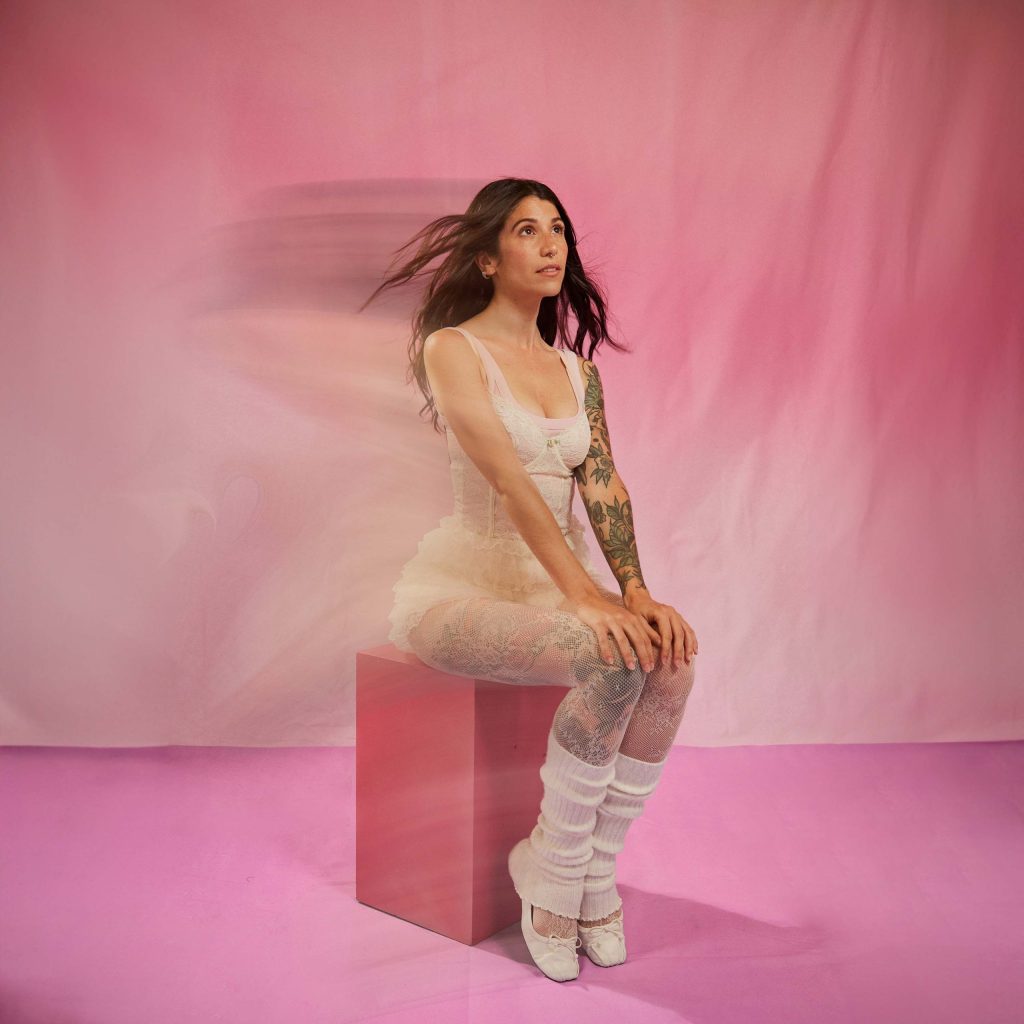 BELY BASARTE - MYIPOP