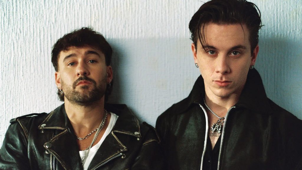 walls, dani fernández - vulnerable