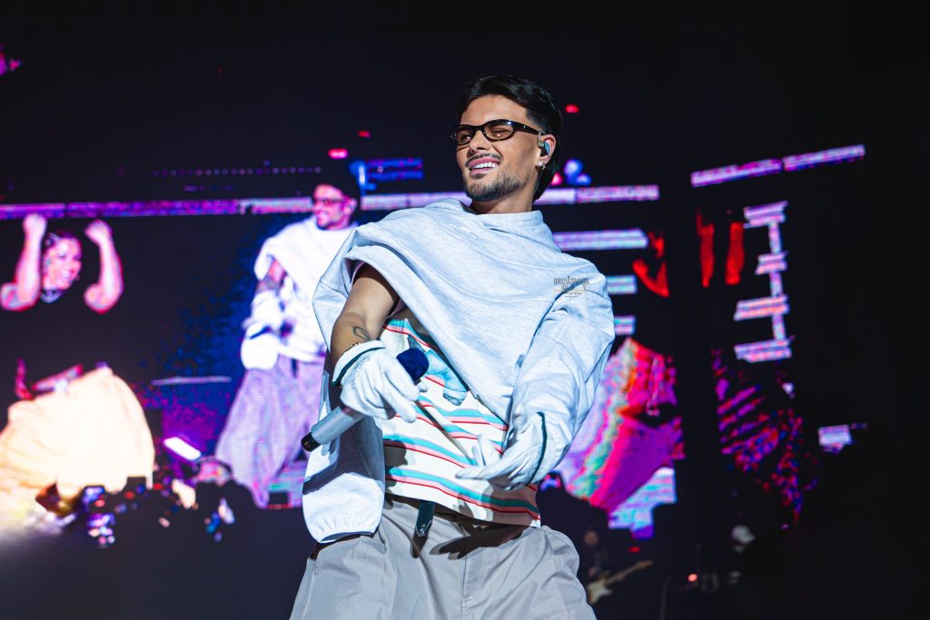 Abraham Mateo, Movistar Arena