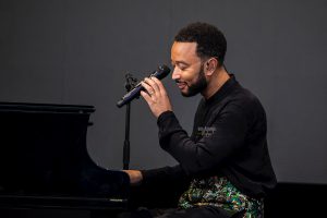 John Legend, Noches del Botánico, MyiPop